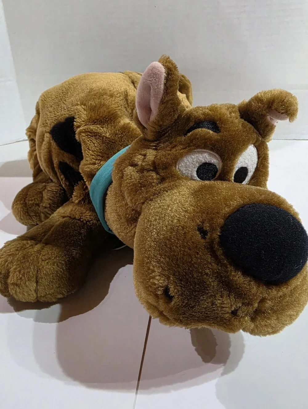 Vintage 2000s Scooby-Doo Jumbo Laying Plush with Sound Tested